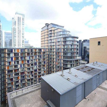 Lovely 2 Bedroom Apartment With Amazing Views In E14 London Kültér fotó